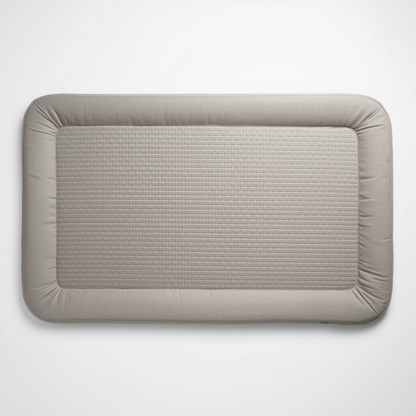 Portable waterproof changing mat +Wipes pouch (keeps wipes fresh on the go)+Scented disposal bags (x20)