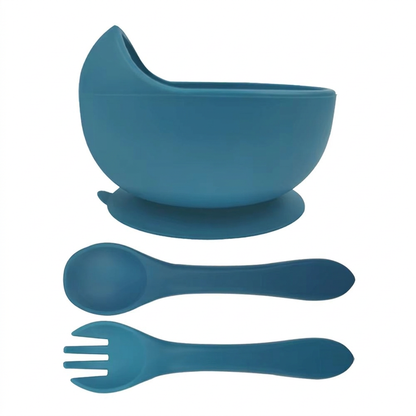Spill-proof sippy cup +Silicone feeding set (bowl, spoon, fork)+Snack container with lid +Soft cotton bibs (x3)